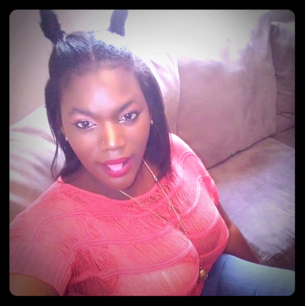 Meet your Posher, Likisha